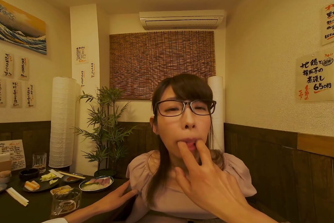 Finger Tease VR - Six Actresses, One Taboo Game - 3