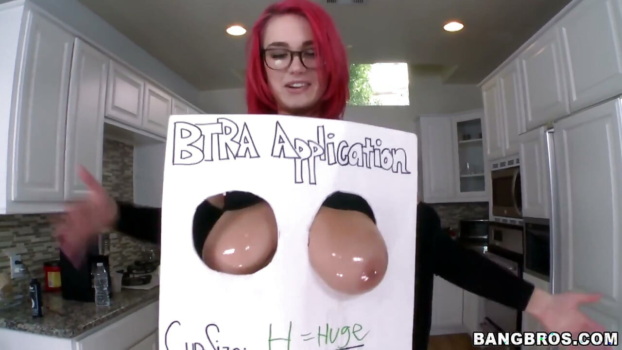 Bangbros - siri si cewek hot rambut merah lagi pamer toket besarnya saat lagi dientot gaya doggy