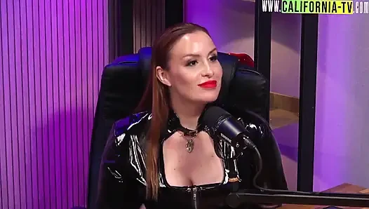 Maisa pravo si cewek hot rambut merah dominan lagi asik seks bdsm