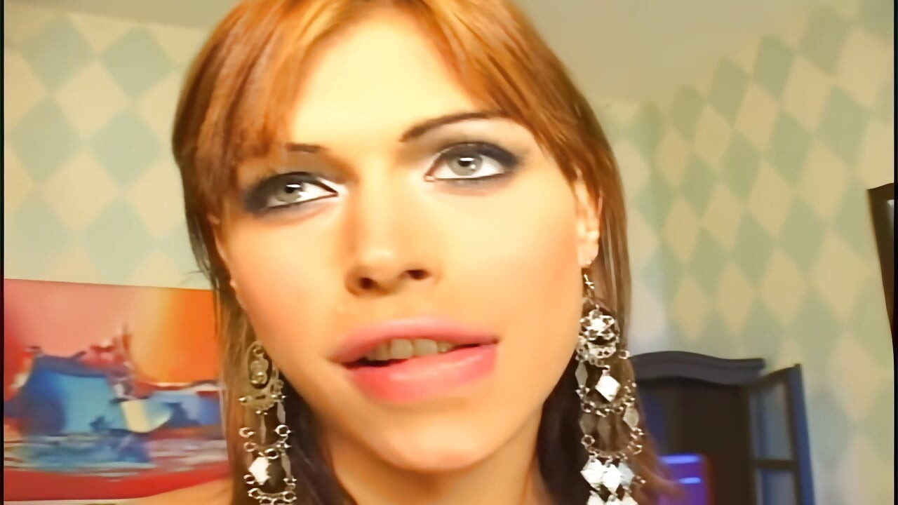 Shemale Queen Takes It All