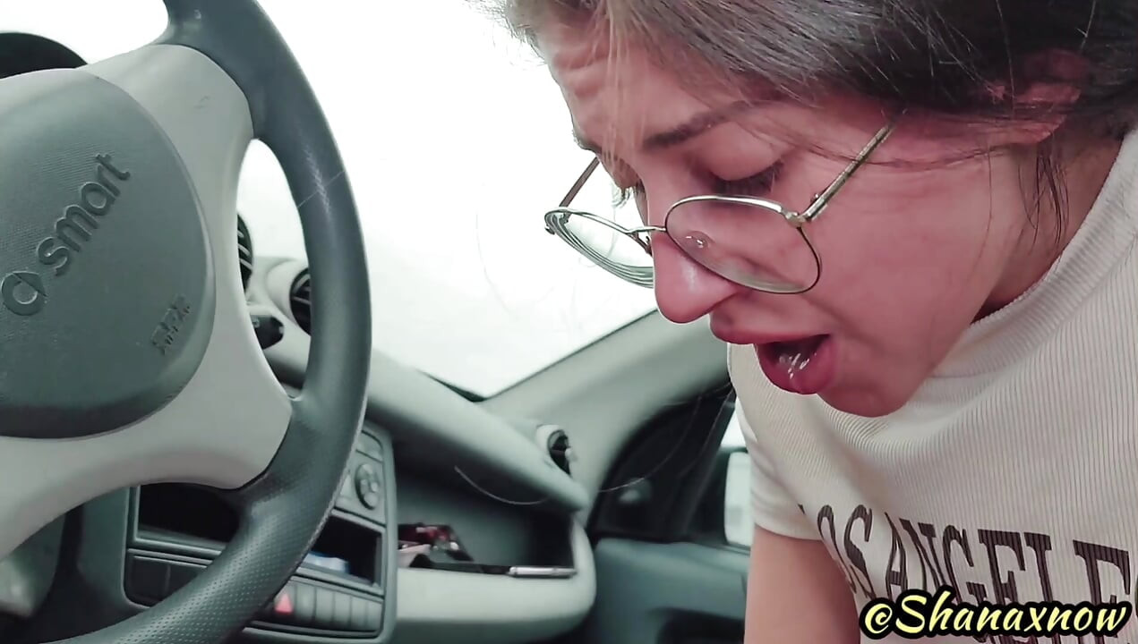 CAR POV BLOWJOW CUM IN THROAT RAINY DAY PART. 2