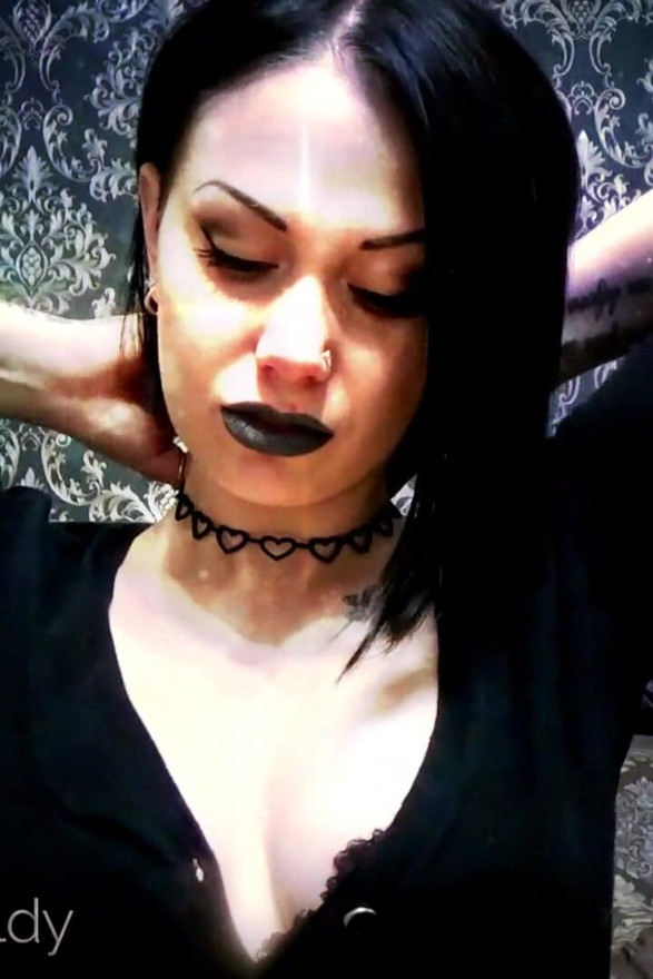 Necklaces modeling & JOI ! Neck fetish