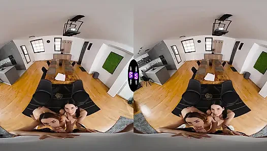 İki azgın sürtük onları gözetledikten sonra onu aptal sikiyor - tmwvrnet