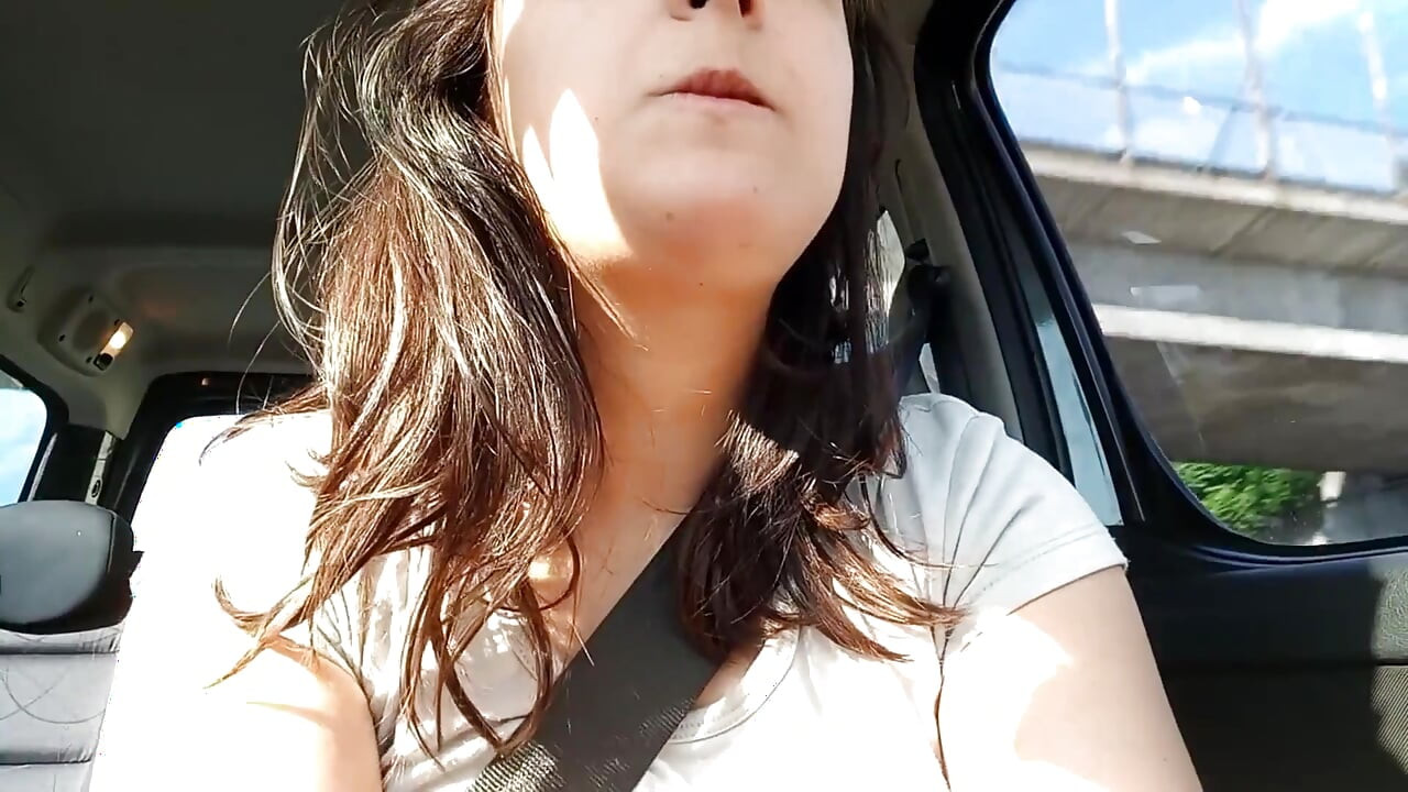 Doing Big Bubbles Next to My Uber Driver - Bunny Looner
