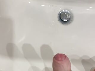 Ejaculação no banheiro
