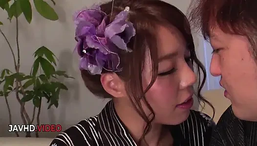 Cewek cantik jepang ini lagi ngidam dientot habis-habisan sama kontol besar di mana-mana