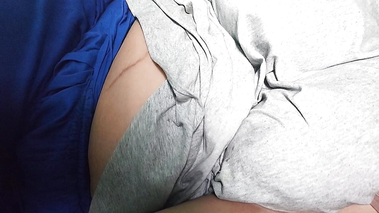 Muslim Sister in law shows her Boobs & Pussy!