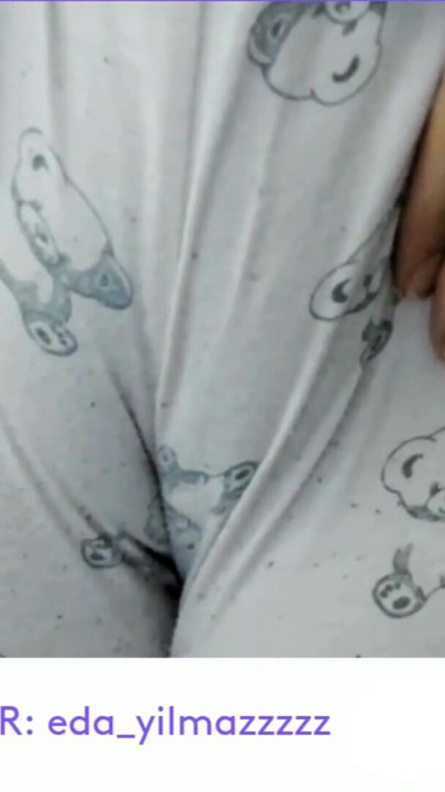 CAMELTOE- SWOLLEN PUSSY- MASTURBATE WITH PAJAMAS | Clip 1