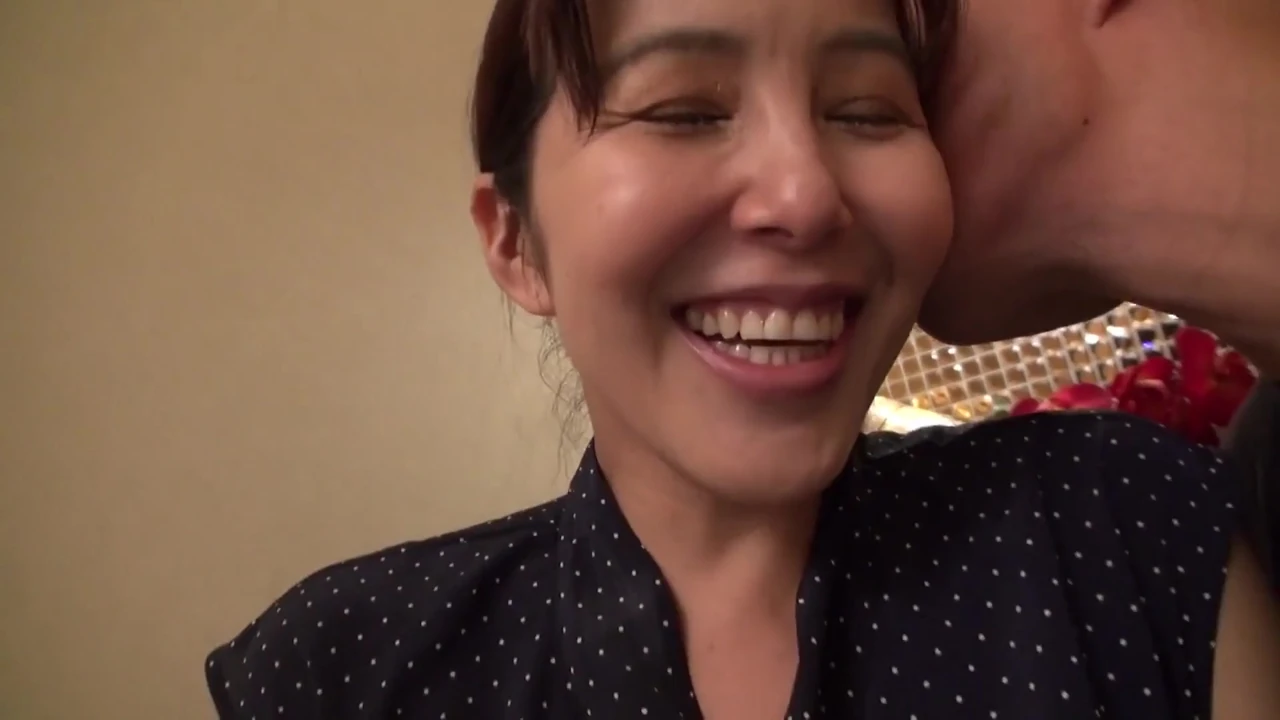 [k-cup Süper Süt Eşi, Megumi, 42 Yaşında]