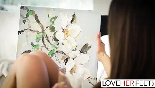 Mürekkepli vixen nomi melone ayak ibadeti sonrası sikiliyor