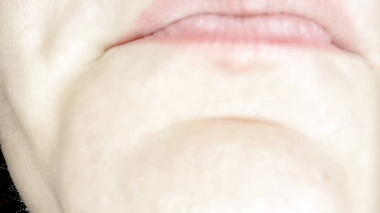 Inside My Mouth Chew Chew & Tongue (open Mouth Chew & Tongue POV)