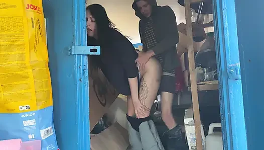 A warehouse worker fucked the manager hard right there on the boxes and put her in her place