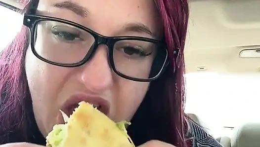 Taco temptress iri güzel kadın bella blast tarafından fast food ziyafeti