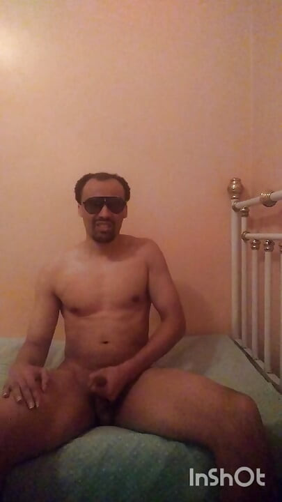 An Irresistible Invitation for Those Who Appreciate Beauty and Confidence