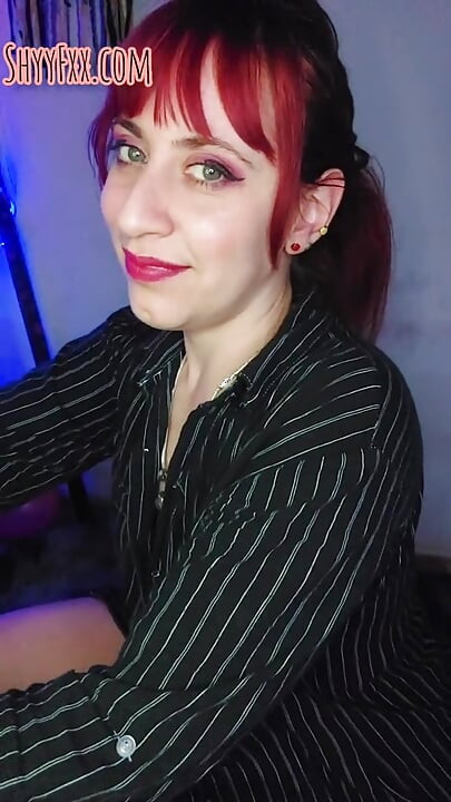 Gauchita buat kali pertama sebagai ibu tiri seksi!! Joi