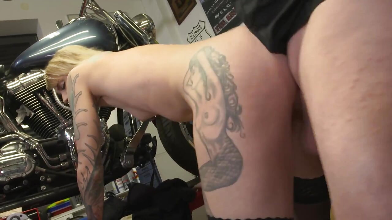 Blonde Silicone MILF Sucks Two Fat Cocks and Gets Destroyed in DP!