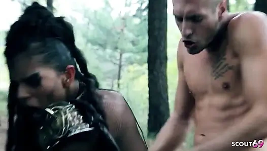 Memek sempit tante seksi yoha dientot habis-habisan sama kontol besar di luar ruangan