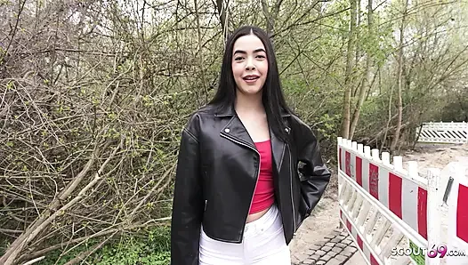 GERMAN SCOUT - Schlanke Junge Latina Kubera Fortuna beim ersten Porno Casting AO gefickt
