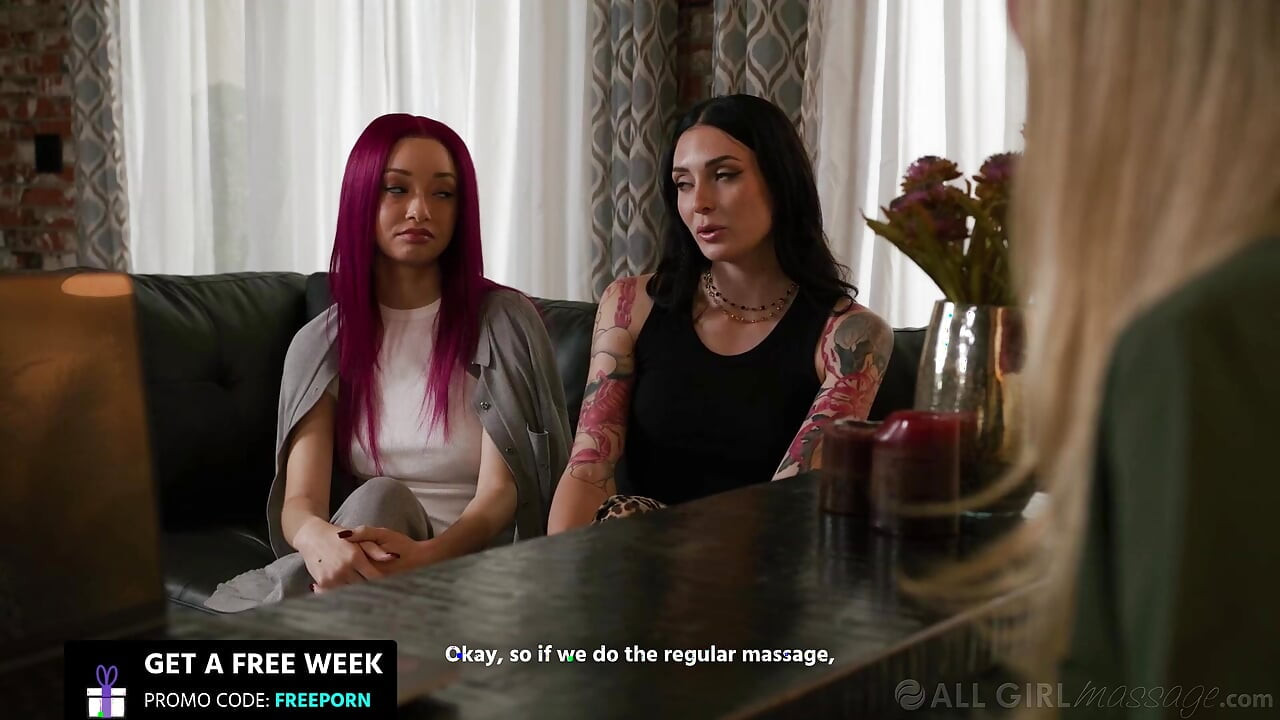 ALL GIRL MASSAGE - Hot Babes Turn Divided Hot-Stone Massage Into Lesbian Fingering 3-Way