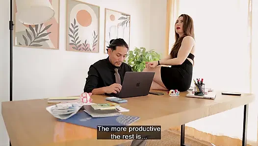 Leti the Secretary Doesn’t Want to Lose Her Job... so She Uses Her Foolproof Method