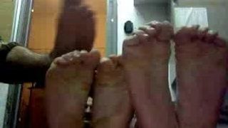 Straight guys feet on webcam #320