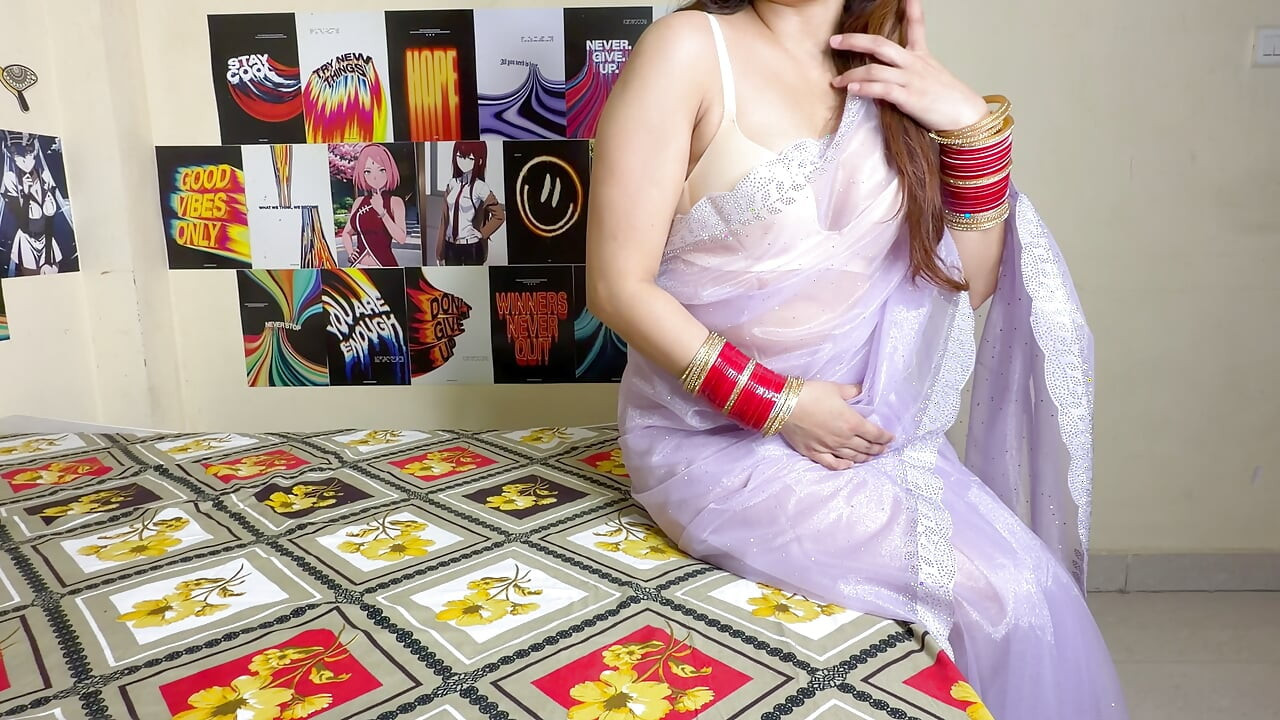 Süße bhabhi lutscht lässig devars schwanz und wurde ihre muschi voller sperma gefüllt.