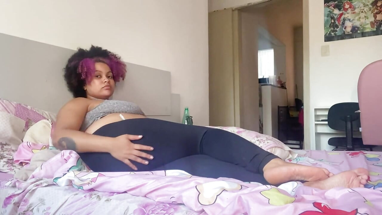 Stepmother Farting to Wake up Stepson Ep02