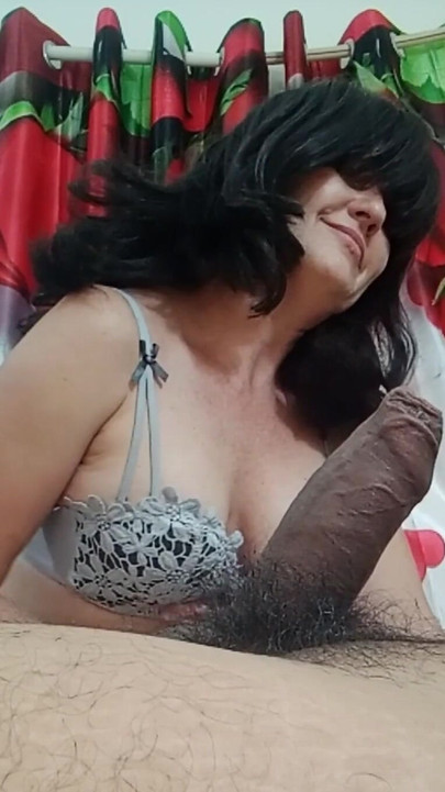 Ključni trenutak iz "Moja MILF susjeda se napaljuje na mene"
