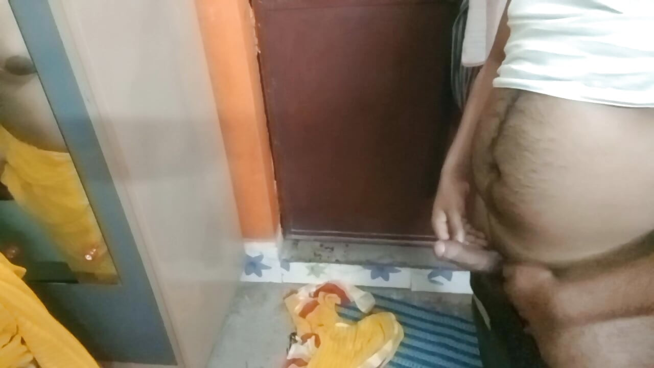 Bhabhi ji ke sath masti karte hue.