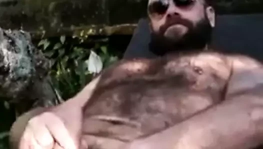 1619