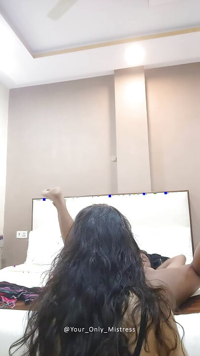 Slaves Exploring Desires:Amateur Couple's Intense Deep Connection, Playful Kisses, Oral, Foreplay & Complete Intimacy(Part 3)
