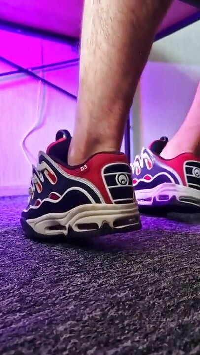 Playing with Sneakers Osiris and Cum Inside
