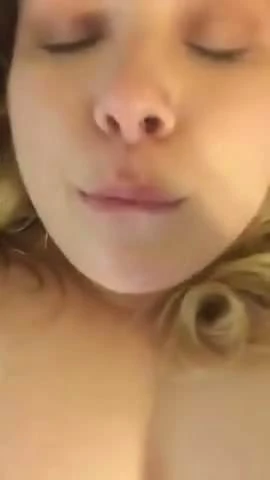 BIG EYES