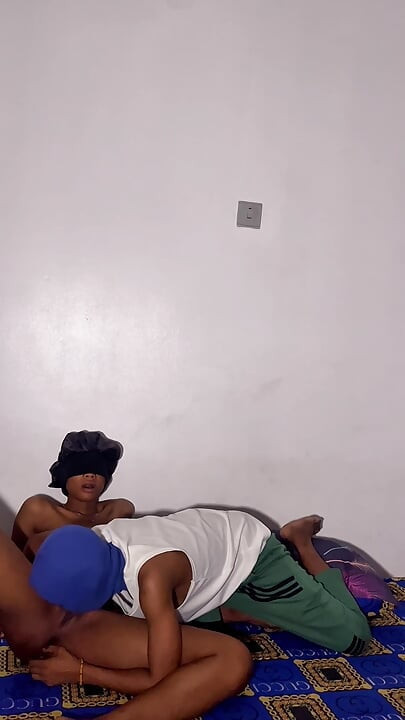 My Roommate Is Good on Bed