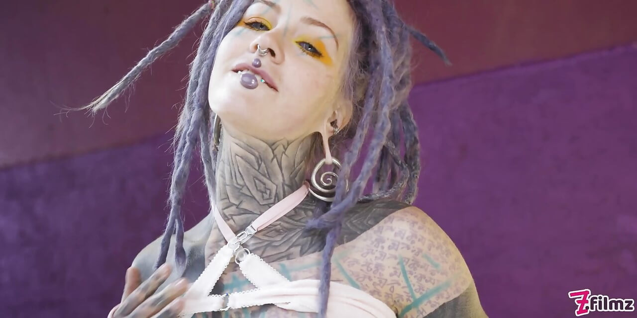Dread Girl ANAL ONLY Double Penetration Threesome - Prolapsing Ass Rose, Gaping Ruins