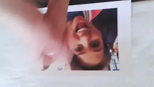 alannah'ya saygı duruşu