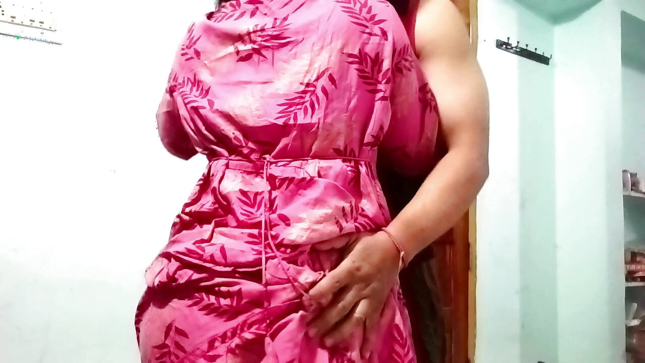 Sister In Law Hot Romance and Boob Pressing Indian Sex Video