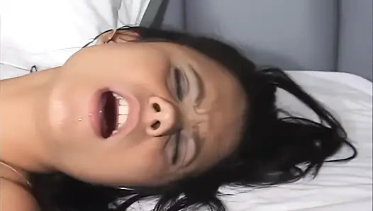 Roge dan Suzana bercinta di pantat