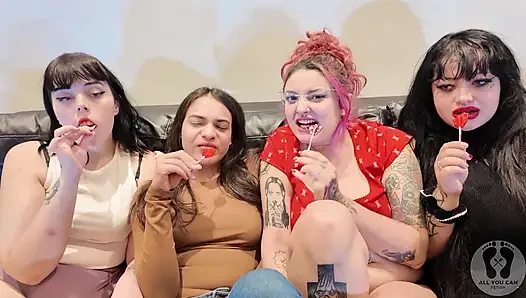 Fetish permen karet permen karet berciuman empat gadis yang suka mengunyah permen karet