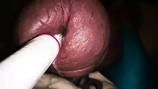 Double éjaculation et insertion urétrale dans ma bite géante