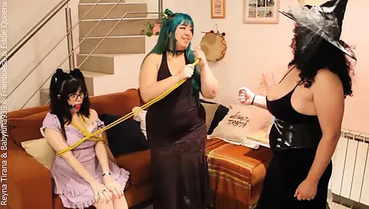 3 penyihir (salah satu dari mereka yang hamil) menggunakanku dan mendandaniku sebagai pelayan untuk memanggil iblis