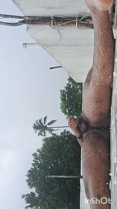 Mallu Man Nude Masturbation In Rain