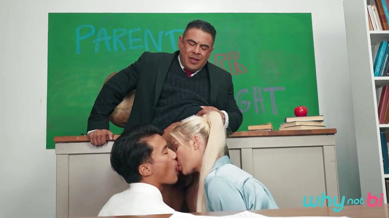 Whynotbi - It's Parent-teacher Night, and Teacher Draven Navarro Fucks Both Ken Ott and Cherry Kiss