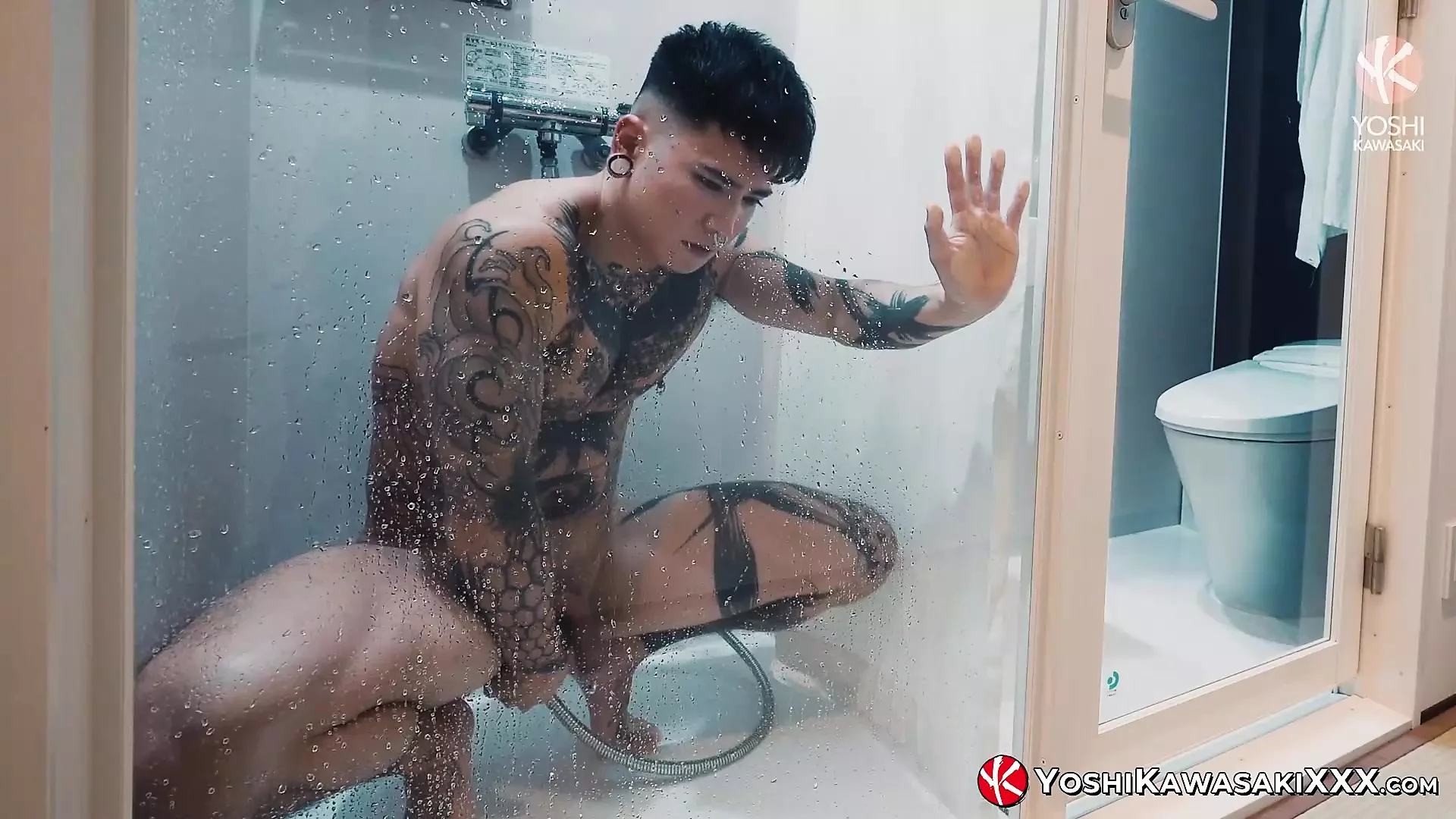 Yoshikawasakixxx - la japonesa Yoshi Kawasaki tiene fetiches para juguetes sexuales grandes