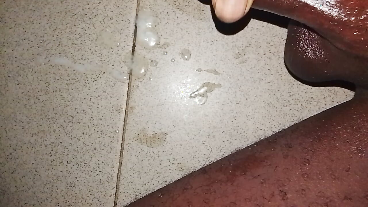 자위, 내가 사정할 때까지 흑인 대물 자지 쓰다듬기