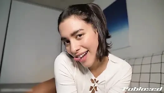 Pantatku, wajahku, atau lidahku? Aku lagi asik ngentot kontolmu ahegao