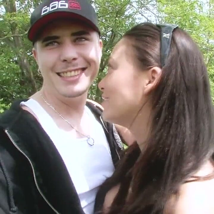 Big tit brunette picked up for sex to by smooth talkers