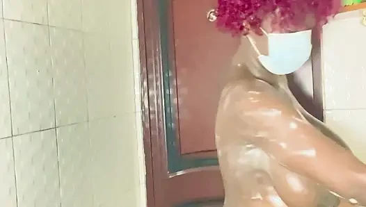 Peeing while having my bath was so much fun