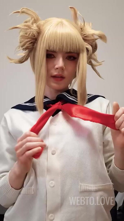 Hungry Himiko Toga from the League of Villains loves to get fucked and cum all over her pretty face