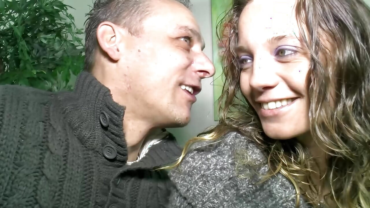 Heidi Fick Schlampe 쓰리섬 섹스 페스트